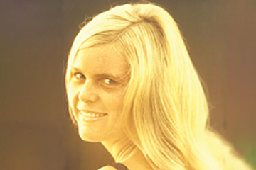 Linda Loomis. Link to her story